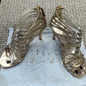 Stuart Weitzman  size 8 1/2 M.
